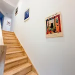 Les Oiseaux, Maison De 3 Et Climatisation *