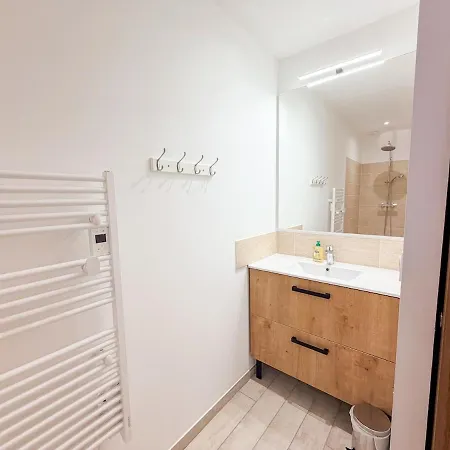 Les Oiseaux, Maison De 3 Et Climatisation